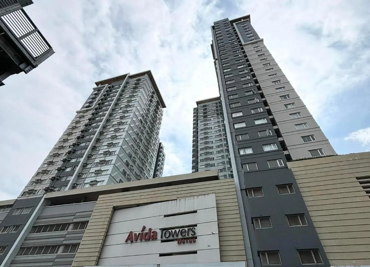 Avida Davao Cozy Studio By Gia\'S Place contacts